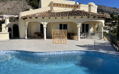 Holiday villa with sea views in Costa Blanca Altea (REF 176)